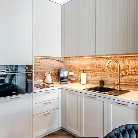 Apartment Aurum Centrum *