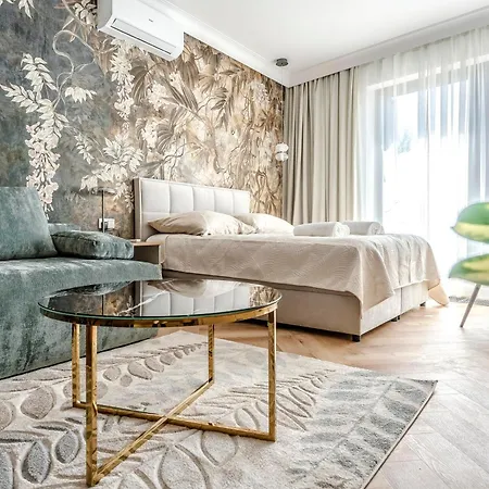 Apartment Aurum Centrum *